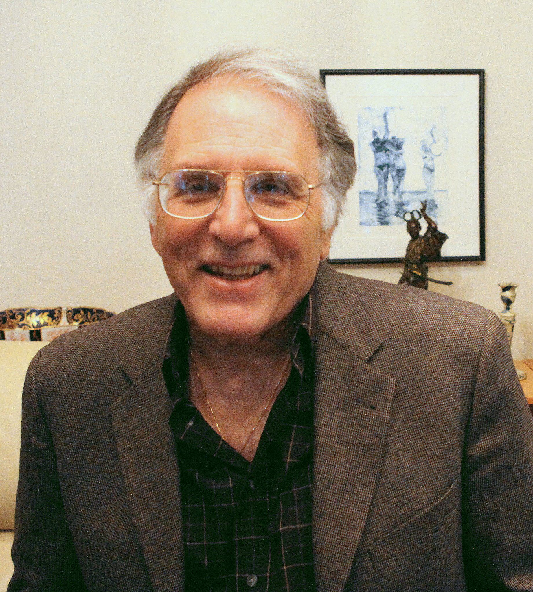 Stuart Lichtman - Author and creator of Cybernetic Transposition. Portrait photo.