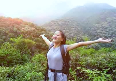 Self Improvement Articles - Keeping It Real. Picture of a woman out in nature with her arms outstretched.